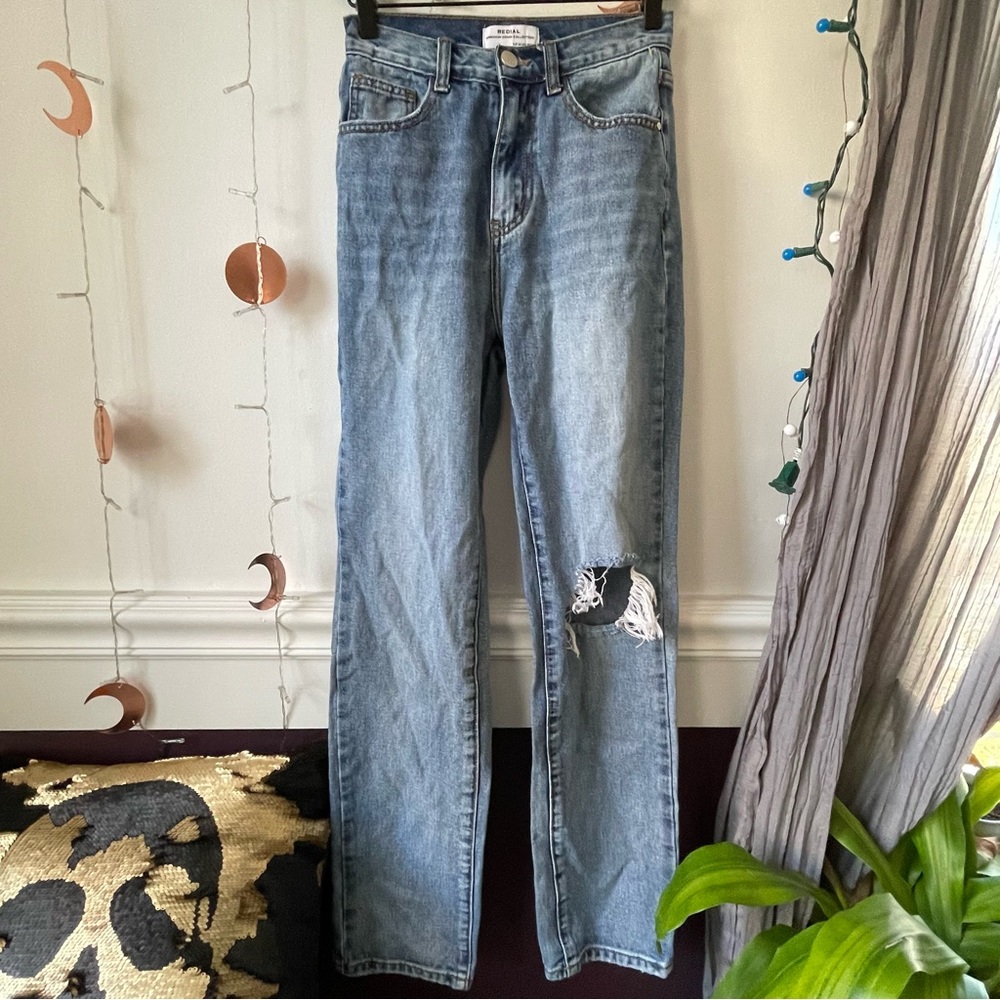Redial distressed straight leg jeans